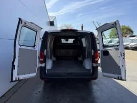 Mercedes-Benz Vito thumbnail 10
