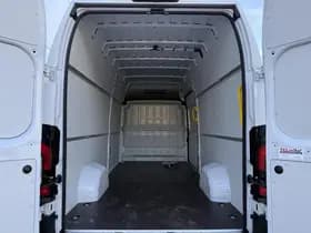 Opel E movano 110kwh 270pk thumbnail 11