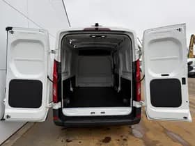 Maxus eDeliver9 thumbnail 11