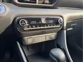 Toyota Yaris 1.5 Hybrid Executive Limited Automaat 116Pk thumbnail 12