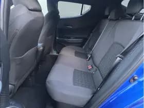 Toyota C-HR 2.0 Hybrid Style thumbnail 7