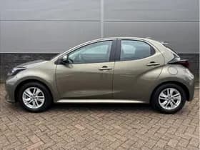 Toyota Yaris 1.5 Hybrid 115 Active thumbnail 2