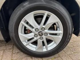 Toyota Yaris 1.5 Hybrid 115 Active thumbnail 7