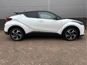 Toyota C-HR 2.0 Hybrid Dynamic Stoel thumbnail 18