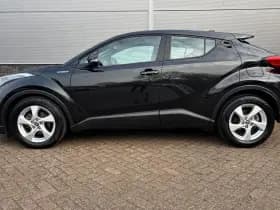 Toyota C-HR 1.8 Hybrid Dynamic Limited thumbnail 2