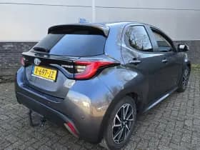 Toyota Yaris 1.5 Hybrid Dynamic Limited, Trekhaak thumbnail 2