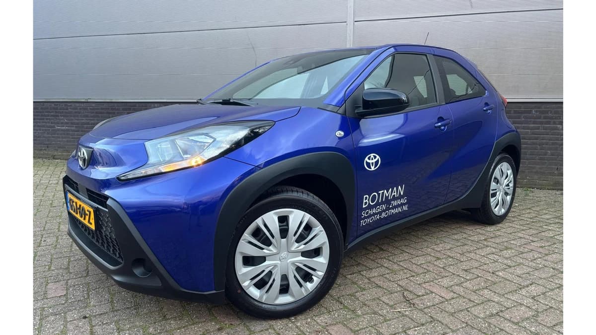 Toyota Aygo X 1.0 Vvt-I Mt Play Demonstratie Auto ! — foto 1