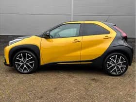 Toyota Aygo X Hybrid 115 Gr Sport thumbnail 2