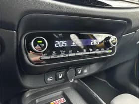 Toyota Aygo X Hybrid 115 Gr Sport thumbnail 12