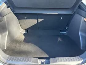 Toyota C-HR 1.8 Hybrid 140 First Edition Limited thumbnail 7