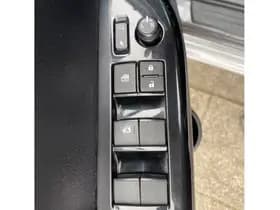 Toyota Hilux 2.4 D-4D Double Cab Professional thumbnail 15