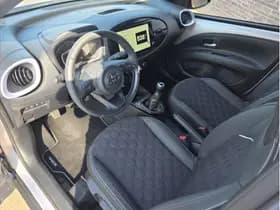 Toyota Aygo X 1.0 Vvt-I Mt Jbl, Nieuw Op Voorraad thumbnail 6