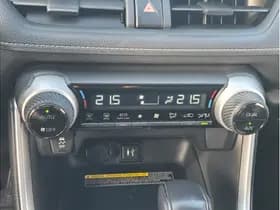 Toyota RAV4 Active Limited Automaat thumbnail 11