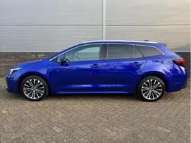 Toyota Corolla Touring Sports Hybrid 140 Dynamic thumbnail 2
