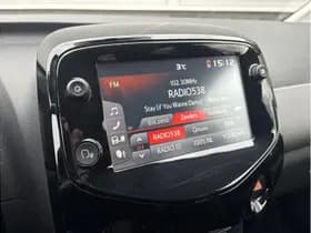 Peugeot 108 1.0 E-Vti Allure Apple Carplay thumbnail 12