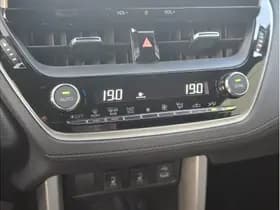 Toyota Corolla Cross Hybrid 200 Style thumbnail 14