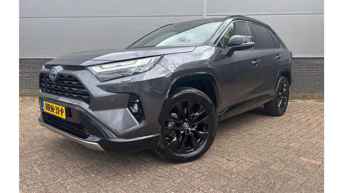 Toyota RAV4 — foto 1