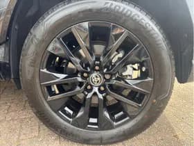 Toyota RAV4 thumbnail 11