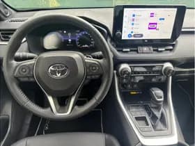 Toyota RAV4 thumbnail 4