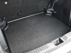 Toyota Yaris Cross 1.5 Hybrid Dynamic Limited Automaat 116Pk thumbnail 16