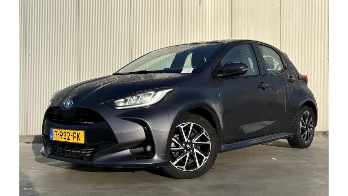 Toyota Yaris 1.5 Hybrid Dynamic — foto 1