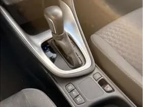 Toyota Yaris 1.5 Hybrid Dynamic thumbnail 4