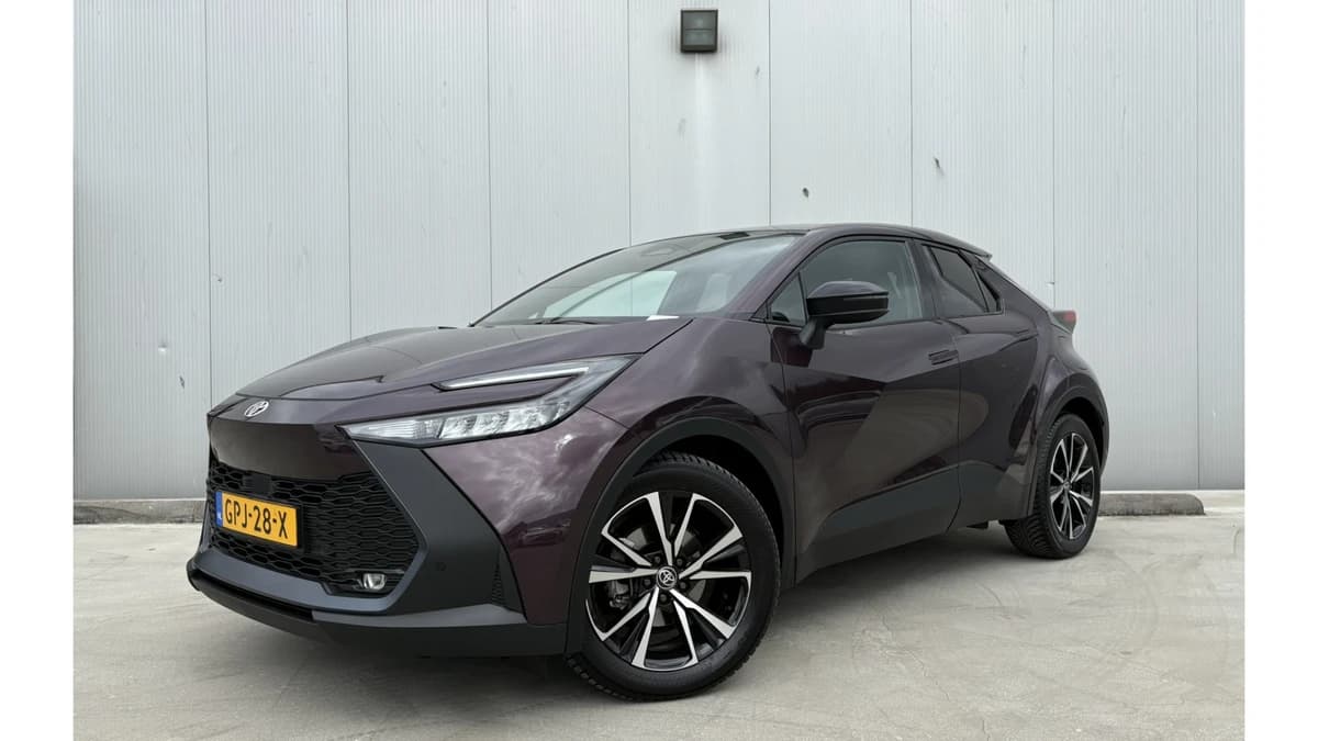 Toyota C-HR — foto 1