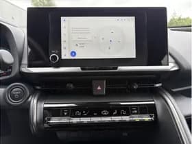 Toyota C-HR thumbnail 11