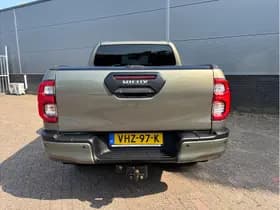 Toyota Hilux 2.8 D-4D Double Cab Invincible thumbnail 8
