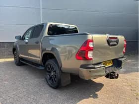 Toyota Hilux 2.8 D-4D Double Cab Invincible thumbnail 9