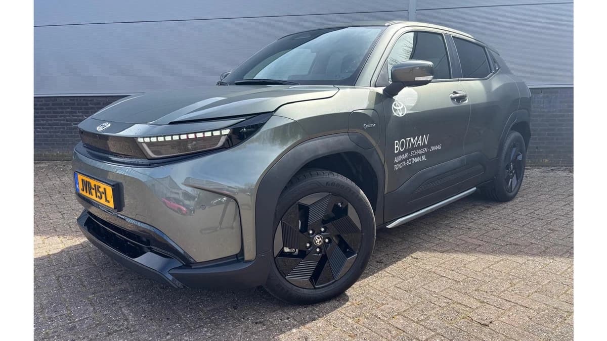 Toyota Urban Cruiser Dynamic 61 Kwh Demonstratie Auto ! — foto 1