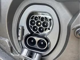 Toyota Urban Cruiser Dynamic 61 Kwh Demonstratie Auto ! thumbnail 13