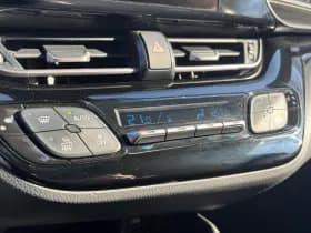 Toyota C-HR 1.8 Hybrid Dynamic thumbnail 11