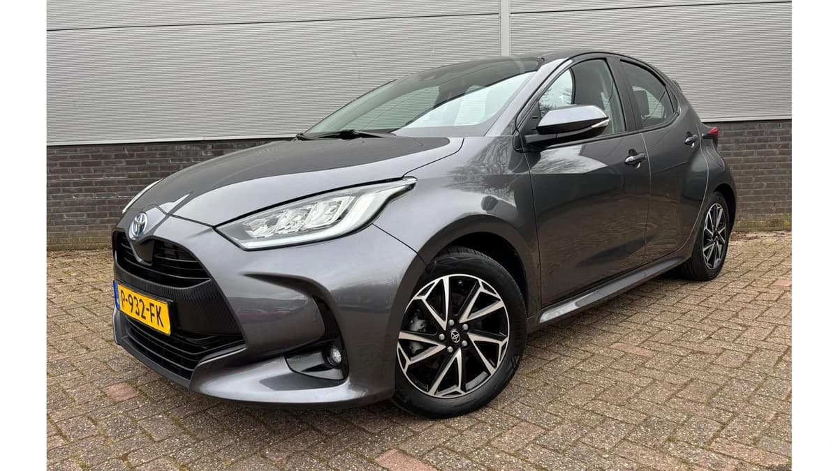 Toyota Yaris 1.5 Hybrid Dynamic — foto 1