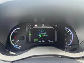 Toyota Yaris Cross thumbnail 3