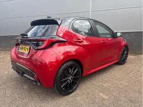 Toyota Yaris thumbnail 16