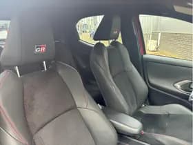 Toyota Yaris thumbnail 18