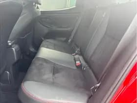 Toyota Yaris thumbnail 10