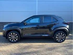 Toyota Yaris Cross 1.5 Hybrid 115 Dynamic thumbnail 2