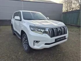 Toyota Land Cruiser 2.8 D-4D-F Professional Window Van thumbnail 5