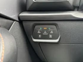 CUPRA Formentor 1.4 e-Hybrid Business thumbnail 22