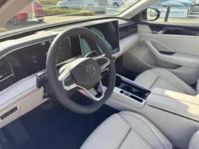 Volkswagen Passat Variant 1.5 eHybrid Elegance thumbnail 7