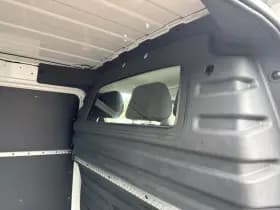 Volkswagen ID. Buzz Cargo 77 kWh L1 thumbnail 8