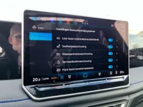 Volkswagen Tiguan 1.5 eTSI R Line thumbnail 35