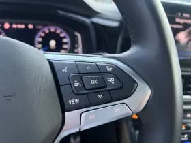 Volkswagen T-Roc 1.5 TSI R-Line Business thumbnail 17