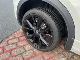 Volkswagen T-Roc 1.5 TSI R-Line Business thumbnail 6