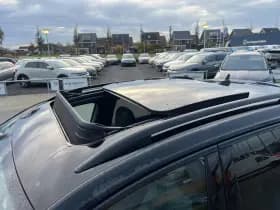 Volkswagen T-Roc 1.5 TSI R-Line Business thumbnail 9