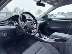 Skoda Superb Combi 1.4 TSI iV Business Edition thumbnail 11