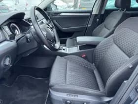 Skoda Superb Combi 1.4 TSI iV Business Edition thumbnail 12