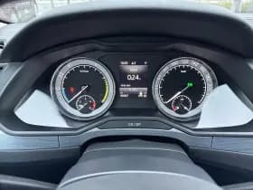 Skoda Superb Combi 1.4 TSI iV Business Edition thumbnail 15